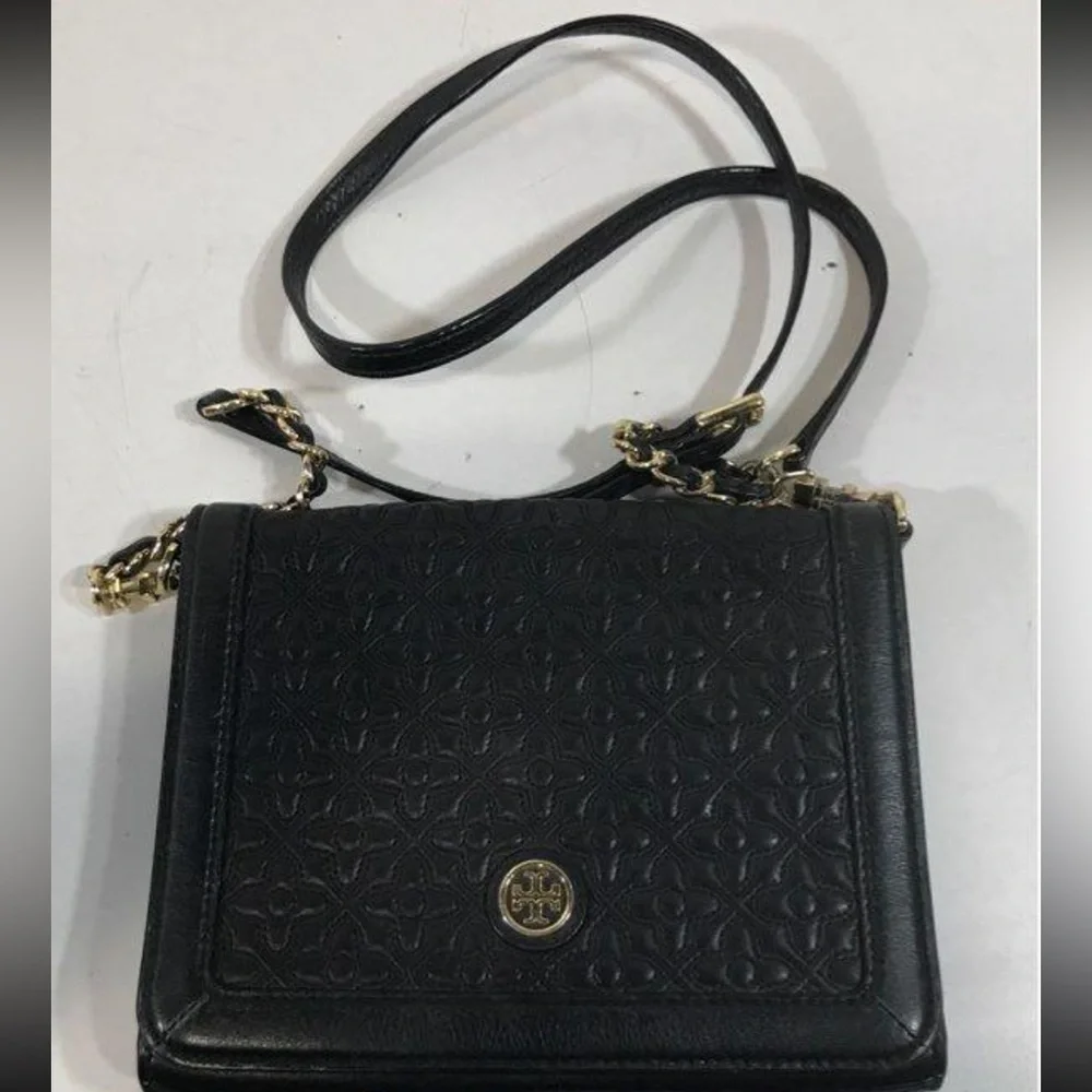 Women’s Tory Burch Elegant Black Quilted Leather Fold Over Crossbody Bag